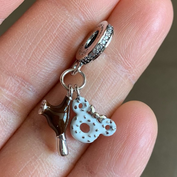 NWOT Disney Mickey Ice Cream and Donut Dangle Charm Sterling Silver 925 - Picture 3 of 7